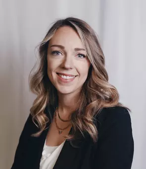 Jeneile Peebles, Drayton Valley, Real Estate Agent